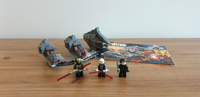 Lego Star Wars 7957 Sith Nightspeeder 
